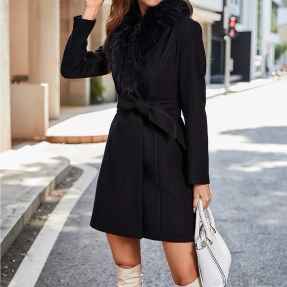 Luxurious pink fur collar belted pea coat jacket - Picture 9 of 13